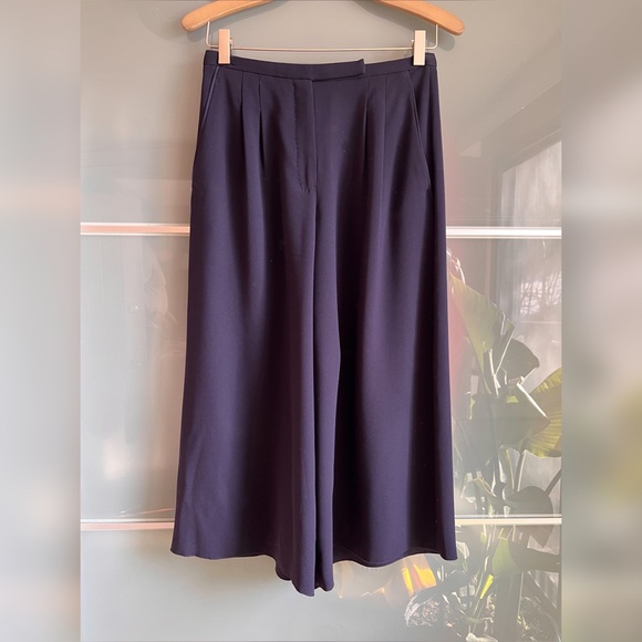 Babaton Lazarus Culottes in Navy - Picture 1 of 6